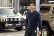 Delko (Adam Rodriguez) gerät bei den Ermittlungen im Mordfall des Tycoons Matthew Stone in eine brenzlige Situation...