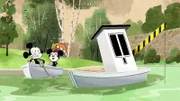 L-R: Micky Maus, Minnie Mouse