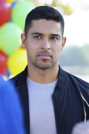 Nick Torres (Wilmer Valderramma)