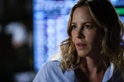 Verzweifelt versucht McGee, mit dem Amateurfunkgerät des Opfers Zeugen ausfindig zu machen - kann ihm Jack (Maria Bello) eine Hilfe dabei sein oder hat sie eine andere Strategie?