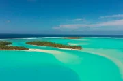 Cook Islands in der Südsee: glasklares Wasser und traumhafte Sandstrände - für viele der Sehnsuchtsort schlechthin.