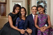 Sie haben ihre Kindheit im Weißen Haus verbracht. Malia und Sasha Obama mit ihren Eltern.