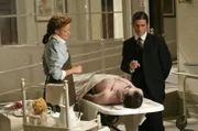Dr. Ogden (Hélène Joy) und Detective Murdoch (Yannick Bisson)