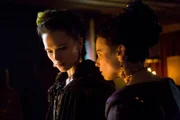Anna Brewster, Suzanne Clément