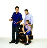L-R: Charlie Harper (Charlie Sheen), Jake Harper  (Angus T. Jones), Alan Harper (Jon Cryer)