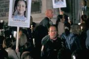 Detective Elliot Stabler (Christopher Meloni)
