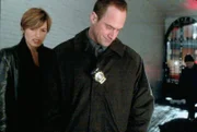 Detective Elliot Stabler (Christopher Meloni),Olivia Benson (Mariska Hargitay)