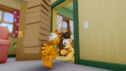 Garfield hat einen Glückstag erwischt. Er schnappt sich zwölf Dutzend Donuts, die Jon für eine Party gekauft hat.