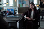 Detective Sergeant Frankie Bateman (Kathleen Munroe)