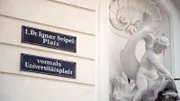 Ignaz-Seipel-Platz.