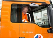Kardinal Schönborn bei der MA48.