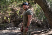 Clay Spenser (Max Thieriot)