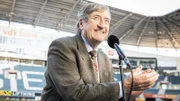 Martin Dewsbury (Philip Jackson)