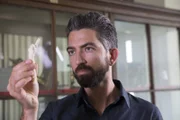 Dr. Tomaso Bontognali der ETH Zürich ist Teil des Teams, das die "Höhlenkoralle" entdeckt hat.