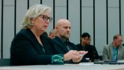 LKA-Chefin Rose Kuhlenkampf (Gabriela Maria Schmeide.) und Gabriel Bach (Jürgen Vogel) im Untersuchungsausschuss.