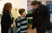 (v.l.n.r.) Samantha (Mara Davi); Tyler (Caleb Reese Paul); Assistant Special Agent in Charge Jubal Valentine (Jeremy Sisto)