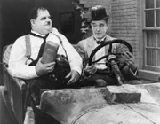 Oliver Hardy, Stan Laurel.