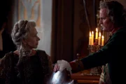 On the left: Catherine the Great (Helen Mirren)