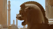 Unter Dareios I. entsteht ein gigantischer Palastkomplex: Persepolis.