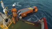 Spezialisten suchen mit Sonargeräten den Boden des südlichen indischen Ozeans nach dem vermissten Flugzeug ab.