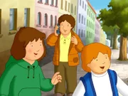 Laura (li.) und Tommy (re.) freuen sich, dass der Zirkus in die Stadt kommt.