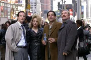 Lt. Randall Disher, Sharona Fleming und Captain Leland Stottlemeyer begleiten Adrian Monk nach Manhattan, wo der neue Botschafter Lettlands erschossen wurde ...
