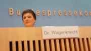 Vor der Bundespressekonferenz verkündet Sahra Wagenknecht im Januar 2024 die Gründung der Partei 'BSW'.