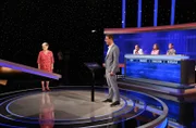 Moderator Alexander Bommes mit den Kandidat:Innen: Barbara Gerloff, Martin Merx, Marieke Grußendorf und Christian Ziegenfuß.