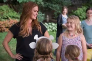 Links: Carrie Wells (Poppy Montgomery)
