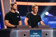 Die Kandidaten des Teams „Schauspiel“: Henning Baum (l.) und Tom Wlaschiha (r.), beide Schauspieler.