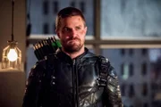 Oliver Queen (Stephen Amell)

+++