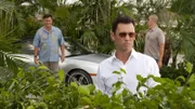 V.l.: Sam Axe (Bruce Campbell), Michael Westen (Jeffrey Donovan) und Jesse Porter (Coby Bell) sollen für die CIA einen Waffeningenieur überprüfen. Doch die drei merken schnell, dass mit dem gar nicht zu spaßen ist.