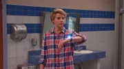 Henry Hart (Jace Norman)
