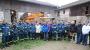 „Mission Besenrein“ unter enormem Zeitdruck: Die Geschwister Bernhard (43) und Gabriele (51) haben von ihrem Vater einen großen Vierkanthof in Oberbayern geerbt: 2.000 Quadratmeter voller Trödel, Autos, Musikboxen, Spielautomaten, Schrott und Müll. Alles muss so schnell wie möglich zu Geld gemacht oder entsorgt werden, denn die Geschwister haben den Vierkanthof bereits verkauft.