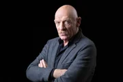 In "Im Kopf des Verbrechers" analysiert der erfahrene Gefängnisarzt Joe Bausch spannende Kriminalfälle ...