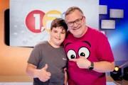Kamerakind Giulio konnte viele Filmerfahrungen bei Elton im Studio sammeln.