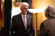 MR. MAYOR -- "Avocado Crisis" Episode: 107 -- Pictured: (l-r) Ted Danson as Mayor Neil Bremer, Beau Bridges as Adolphus Hass.