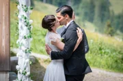 Das Glück von Eleni und Leander wird wahr, als sie heiraten.