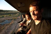 Rhashan Stone as Maj. Oliver Sinclair, Amanda Mealing as Col. Eleanor Grant and Philip Winchester as Sgt. Michael Stonebridge
