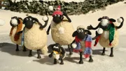 Eine Schneeballschlacht macht allen Spaß, also Mütze und Schals umlegen und los geht's.