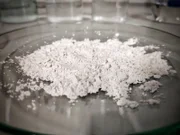 Lithiumphosphat, gewonnen aus einer ehemaligen Lithium-Ionen-Batterie