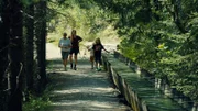Wandern entlang der Suone von Ayent entspannt.