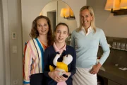 Frau Dr. Karin Joder (r.), Psychologin und Spezialistin für IQ-Tests mit Pia Beyer-Wunsch (l.) und ihrer Tochter Beatrice (M.). Sie testet seit 20 Jahren den IQ von Kindern und Erwachsenen.