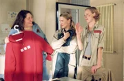 Nick (Solveig August) verspricht Nancy (Livia S. Reinhard), dass sie deren Unschuld beweisen wird.