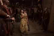 Der mächtige Kaiser Trajan veranstaltet seine großen Spiele von 107 n. Chr., und die Menge wird mit einem seltenen Spektakel verwöhnt: weibliche Gladiatoren.