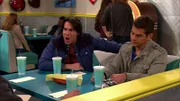 L-R: Spencer Shay (Jerry Trainor), Darnell (John Ducey)