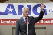 Gabrielle übt Rache und bringt Victors (John Slattery) Chancen bei der Wahl in Gefahr ...