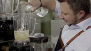 Ob auf Basis von Mandeln, Soja, Hafer oder Reis: Vegetarische Alternativen zu Kuhmilch liegen im Trend, und viele davon lassen sich mit einfachen Mitteln selbst herstellen. Sebastian Lege zeigt, wie das geht.