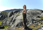Auf dem Hof ihres Freundes Rune fühlt sich Karen (Susanna Simon) wie im Paradies.