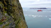 Eisbrecher vor Franz-Josef-Land, Arktischer Ozean